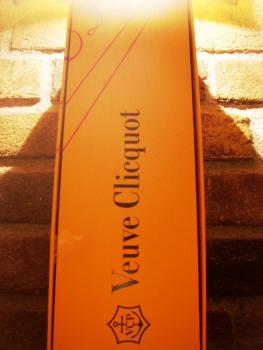 Champagner Frankreich Veuve Clicquot 1,5 l Magnumflasche in der Geschenkverpackung
