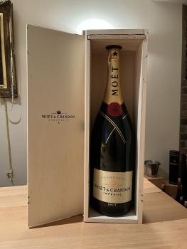 Champagner Frankreich Moët & Chandon Jeroboam 3,0 l Flasche in der Holzkiste