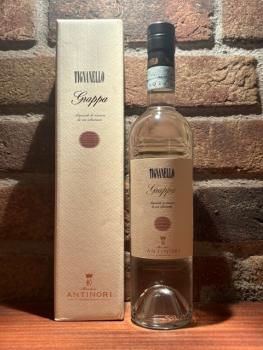 Grappa Italien Toskana Antinori Tignanello 0,5 l Flasche in der Geschenkverpackung
