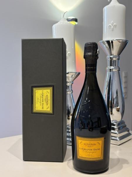 Champagner Frankreich Veuve Clicquot La Grande Dame Jahrgang 1993 0,75 l Flasche in der Geschenkverpackung