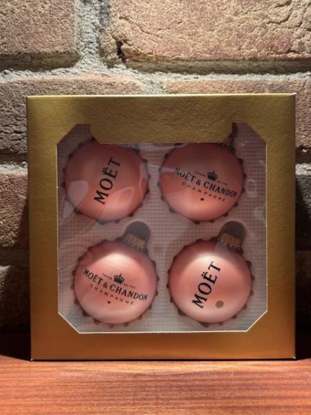 Moet Chandon Weihnachtskugeln in Rosa