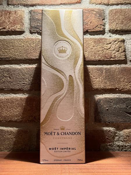 Champagner Frankreich Moët & Chandon 0,75 l Flasche in der Geschenkverpackung Limited Edition 2023
